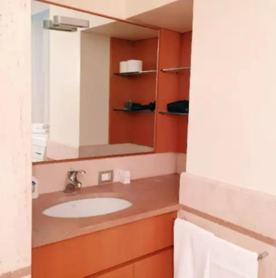 Scesa San Michele Apartment Bari Luaran gambar