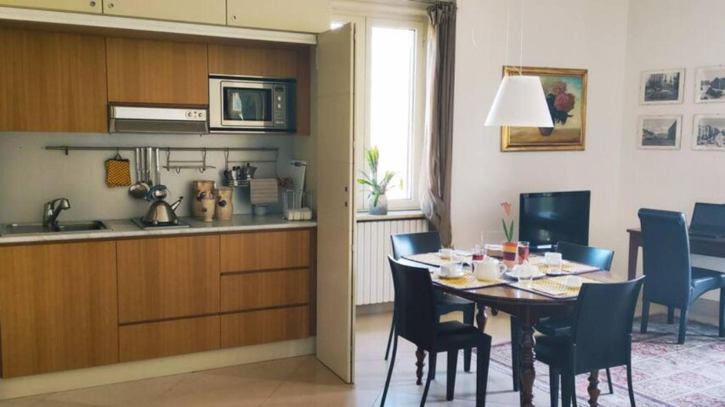 Scesa San Michele Apartment Bari Luaran gambar