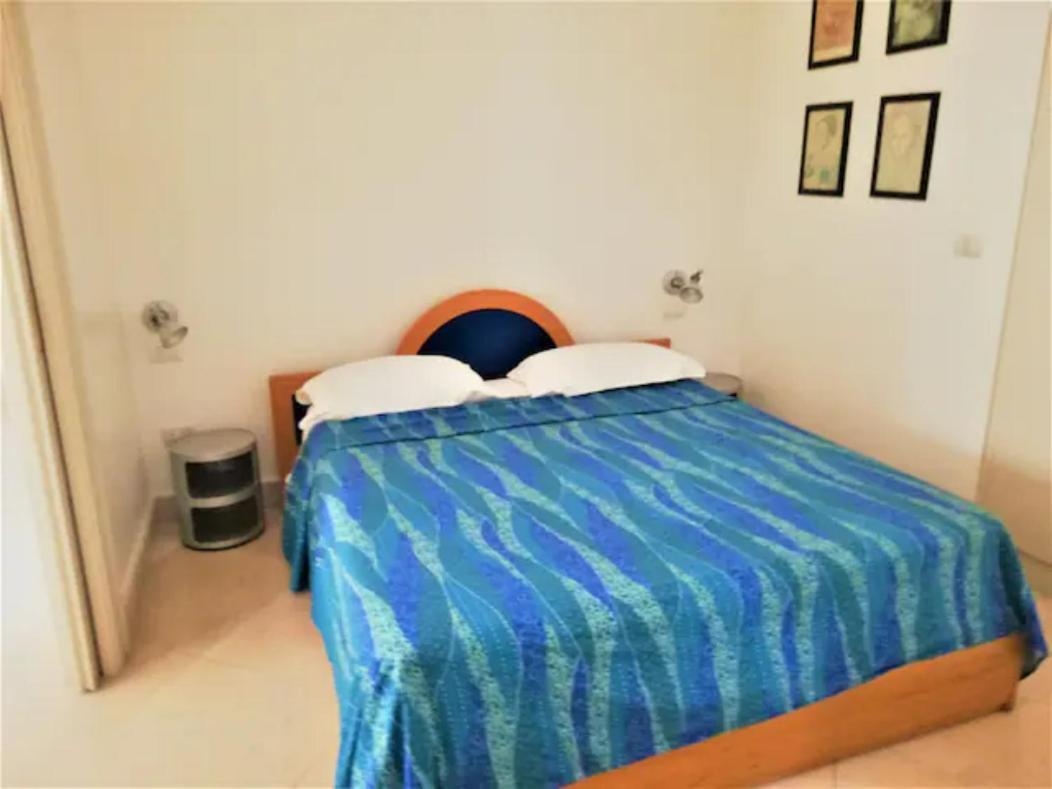 Scesa San Michele Apartment Bari Luaran gambar